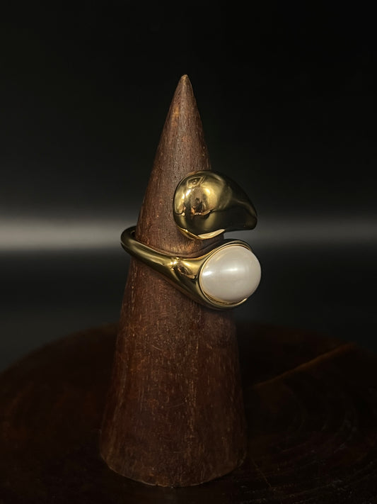 Organic Gold Open Band Ring with Freshwater Style Pearl Inlay