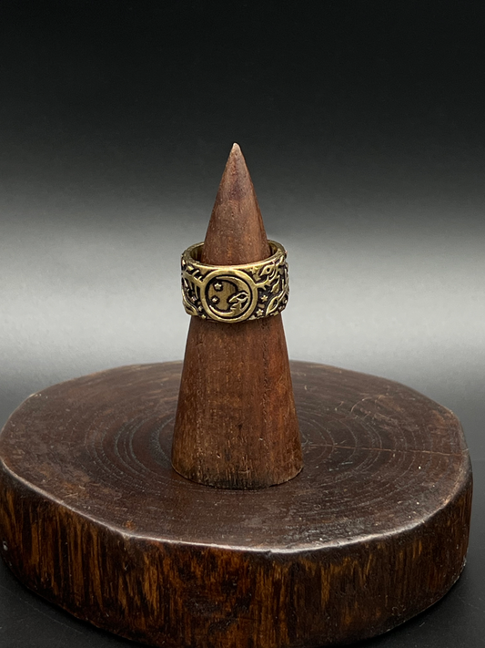 Celtic Knot Band Ring – Rustic Gold Boho Ring
