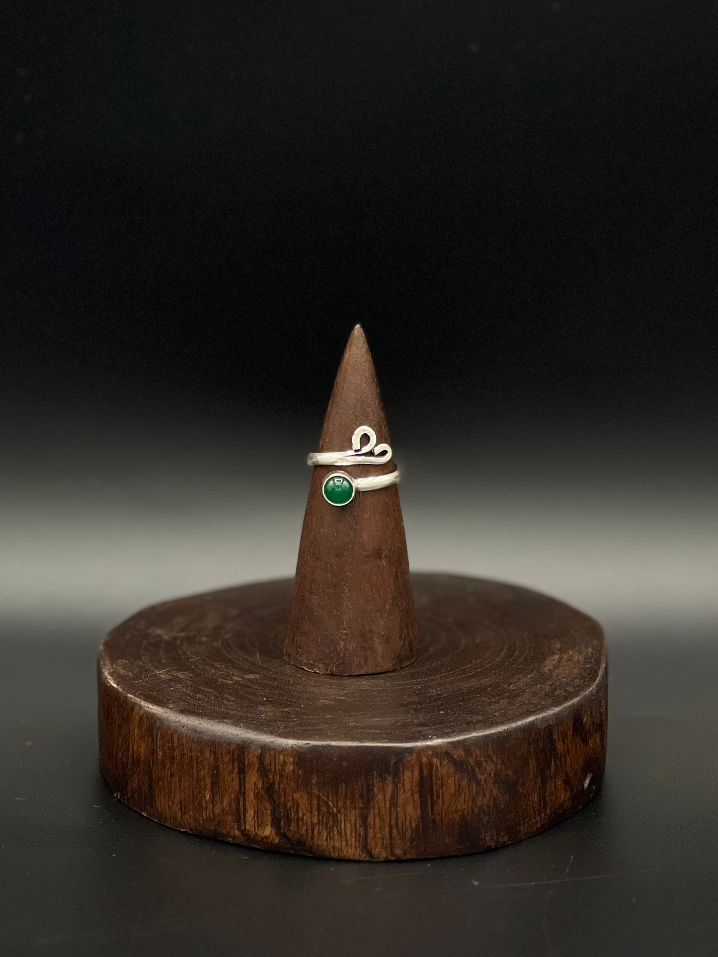 Green Gem Wrap Ring – Adjustable Nature-Inspired Ring