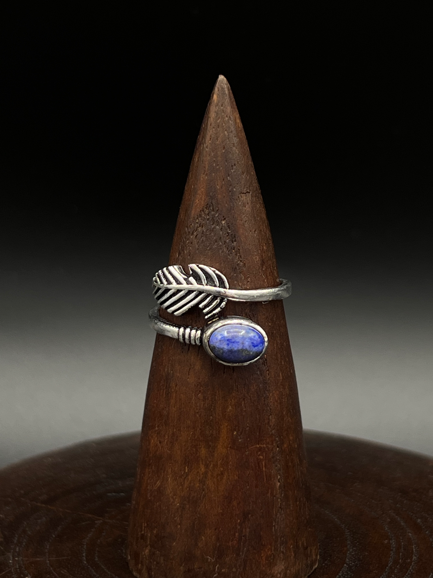 Blue Gem Feather Ring – Nature-Inspired Boho Ring