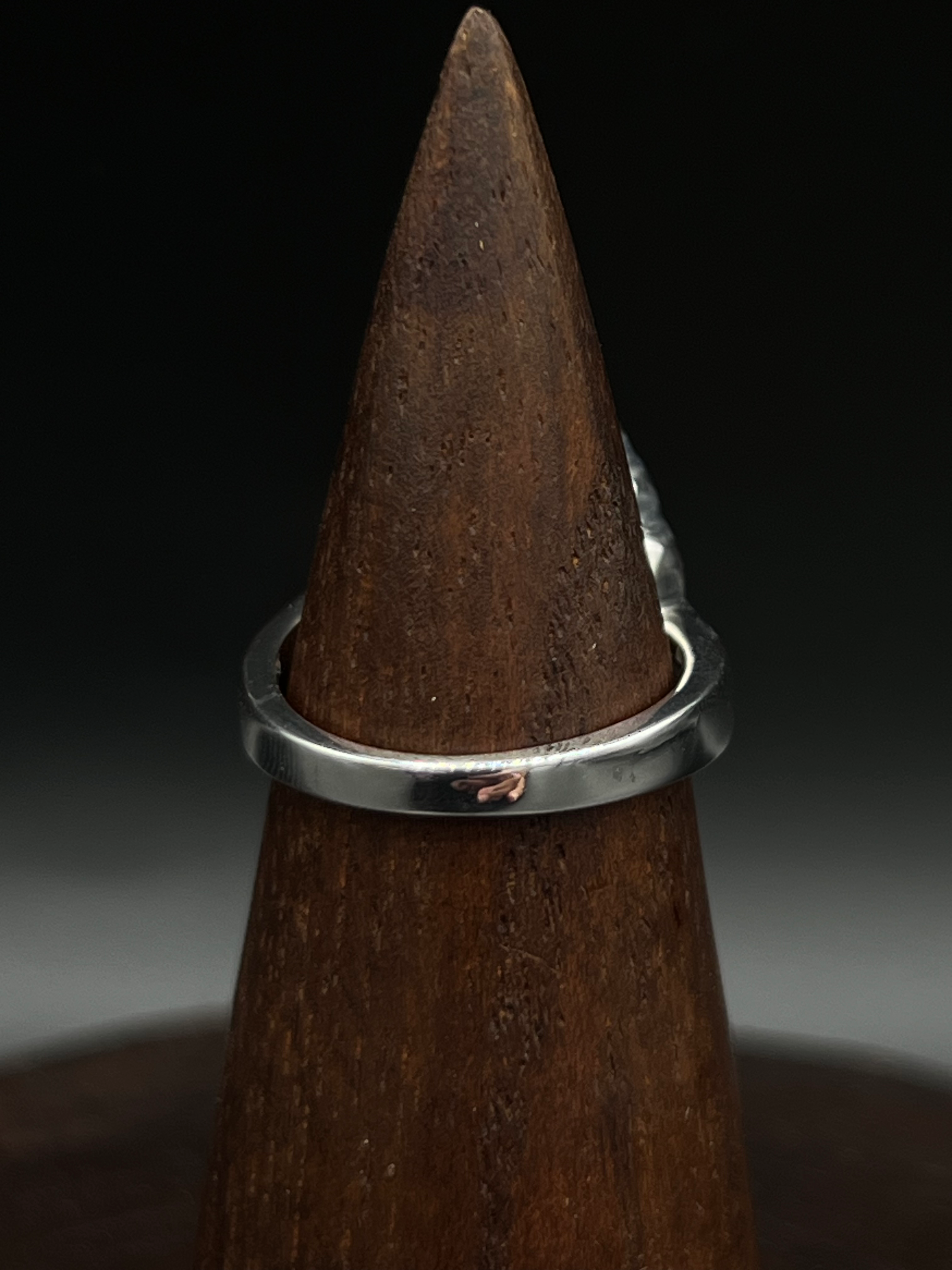 Ripple Shell Ring – Sterling Silver