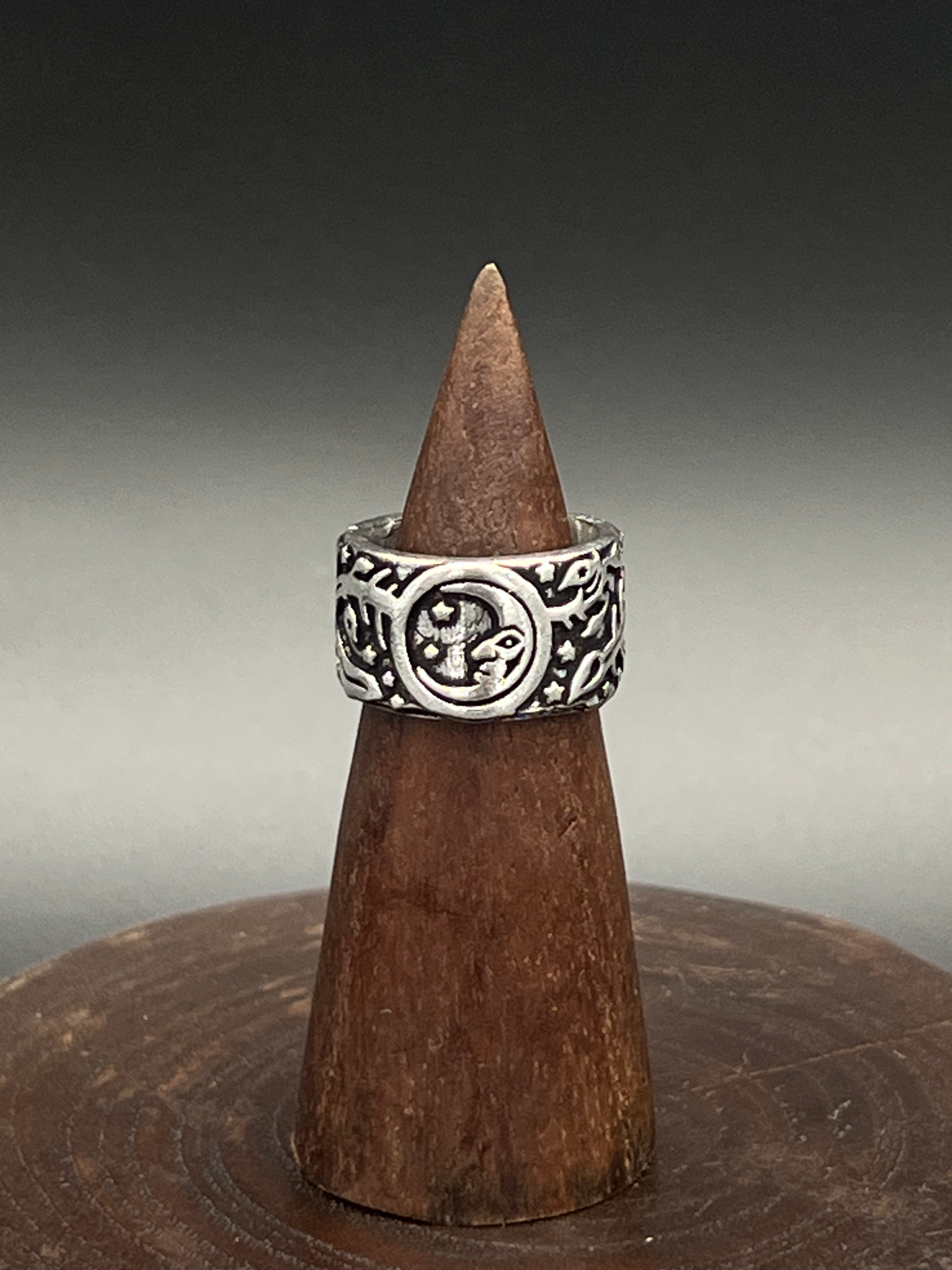Celtic Knot Band Ring – Rustic Silver Boho Ring