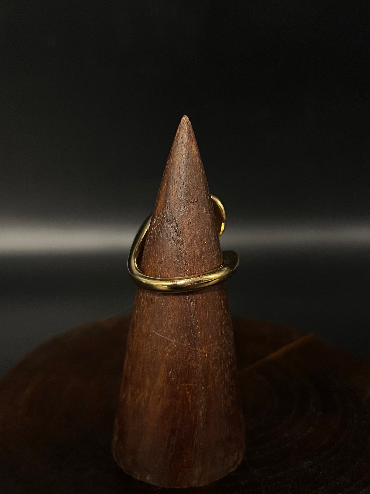 Bohemian Gold Bypass Ring with Vibrant Turquoise Stone